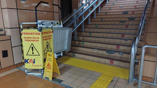 Stasiun Cikini bakal dilengkapi fasilitas lift platform untuk penyandang disabilitas