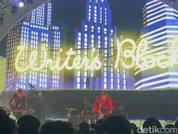 Video: Soundrenaline 2025 di Jakarta Pecah! Penonton Crowdsurf-Naik ke Atas Panggung