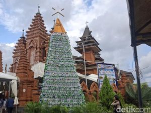 Video: Gaya Gotik Eropa-Ukiran Bali di Arsitektur Katedral Denpasar, Bali