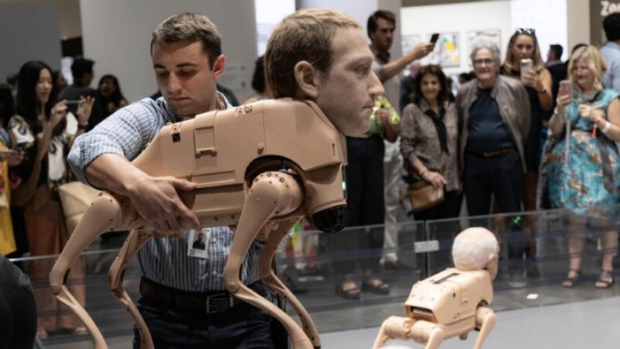 Robot Anjing Berwajah Mark Zuckerberg-Elon Musk Dijual, Laku Rp 1,5 M