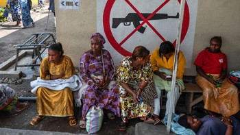 Tempat paling berbahaya berikutnya adalah bagian timur Republik Demokratik Kongo. Kantor Hak Asasi Manusia PBB baru-baru ini memperingatkan tentang kondisi yang memburuk, termasuk laporan tentang eksekusi singkat terhadap anak-anak, kekerasan berbasis gender, perdagangan senjata, dan serangan terhadap rumah sakit serta pusat bantuan kemanusiaan. Foto: Bored Panda