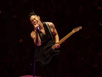 Ungkapan Kebahagiaan Vanness Wu Usai Nikah