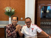 Adi Sutarwijono Beri Selamat Armuji Usai Terpilih Jadi Ketua PDIP Surabaya