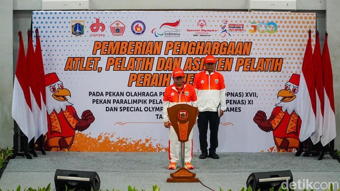 Pemprov DKI Jakarta memberikan penghargaan kepada atlet dan pelatih berprestasi sepanjang 2025. Total 261 medali dari POPNAS, PEPARPENAS, dan Special Olympics menjadi bukti kerja keras mereka.