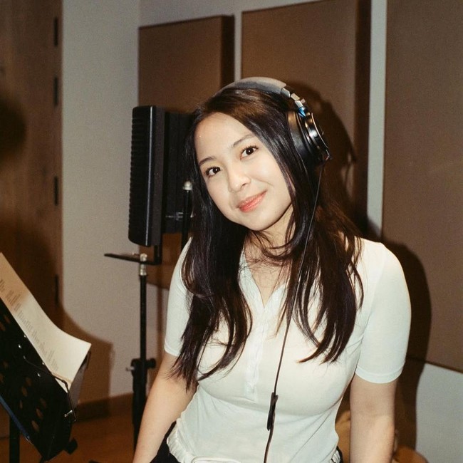 Bernadya di Studio Rekaman, Jadi Ubah Imej Musik?