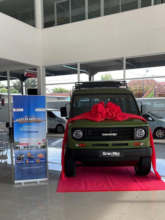 Potret Gran Max Taft Gratis buat Konsumen