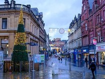 Potret Dekorasi Natal yang Dinilai Konyol tapi Unik