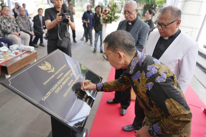 Sambut Natal 2025, Fadli Zon Resmikan Galeri Cagar Budaya Gereja Immanuel