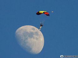 Bukan Editan Photoshop! Foto Dijepret di Waktu Tepat Bikin Melotot