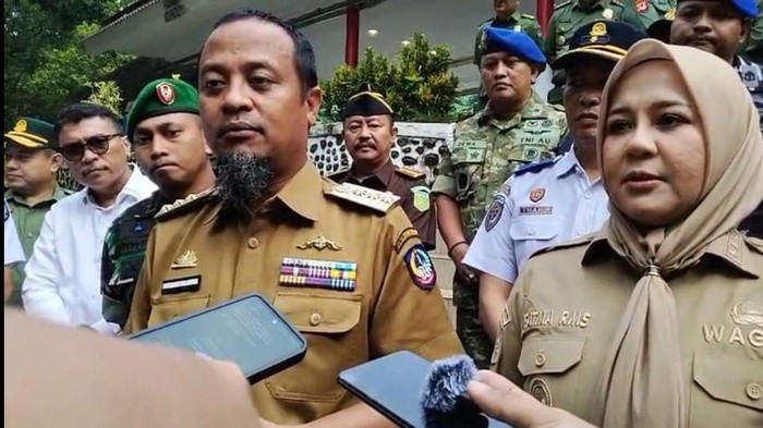 Gubernur Sulsel Imbau Warga Tak Euforia Tahun Baru, Ajak Empati Korban Bencana