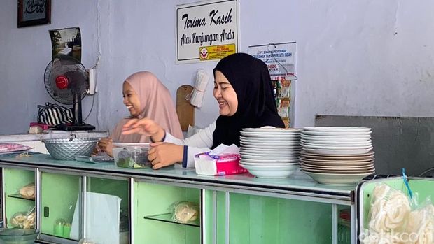 Gule kikil kacang hijau di Warung Abadi Pasuruan