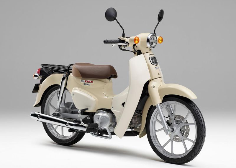 Honda Super Cub disegarkan, ada pilihan varian baru