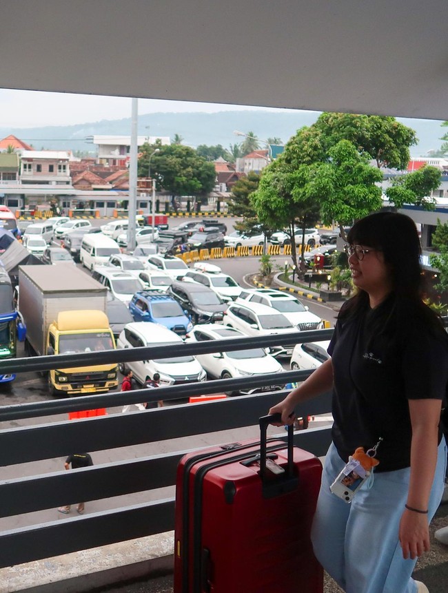 Jelang Natal, Arus Penumpang Ketapang-Gilimanuk Kian Padat