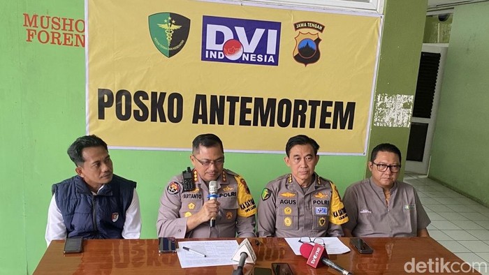 2 Sopir Bus Cahaya Trans Diamankan Terkait Kecelakaan Maut di Tol Krapyak