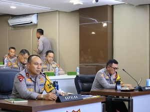 Cara Kapolda Riau Bangun Habitus Baru: Tolak Papan Bunga, Pilih Kado Pohon