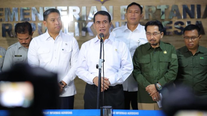 Mentan Tindak Tegas Dua Produsen Minyak Goreng Pelanggar HET