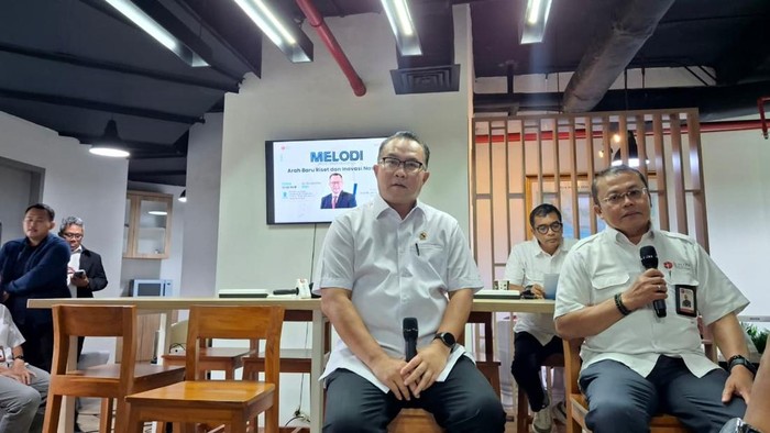 Kepala BRIN Prof Arif Satria.