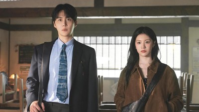 8 Potret Kim Seon Ho-Go Yoon Jung, Cinlok di Can This Love Be Translated