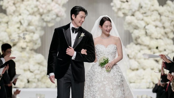 Foto-foto dari Pernikahan Kim Woo Bin dan Shin Min Ah