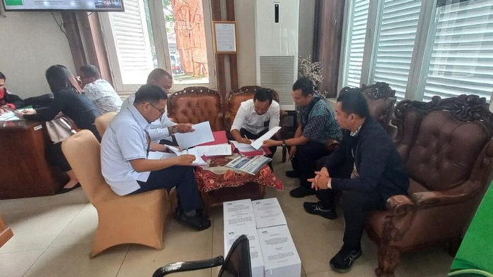KPK Limpahkan Waka DPRD OKU Tersangka Korupsi Proyek Dinas PU ke Pengadilan