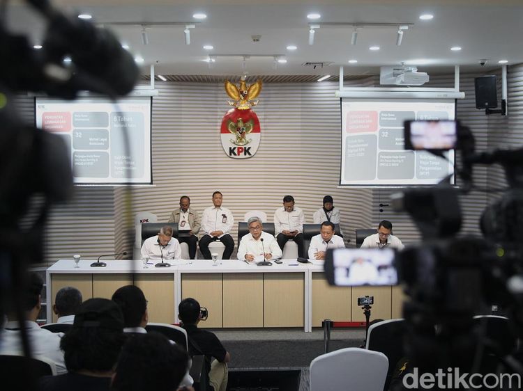 KPK Umumkan Kinerja 2025: 118 Tersangka dan Pulihkan Aset Rp1,53 Triliun