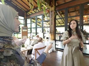 Momen Mulan Jameela Hampiri Maia Estianty di Gender Reveal Alyssa Daguise
