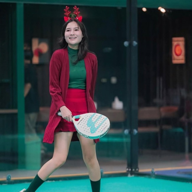Outfit Sopan Nella Kharisma Saat Main Padel