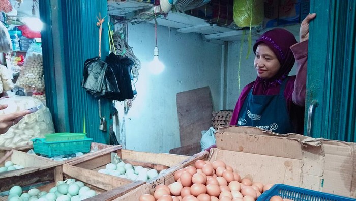 Jelang Nataru, Harga Telur Ayam di Palembang Capai Rp 29.000/Kg