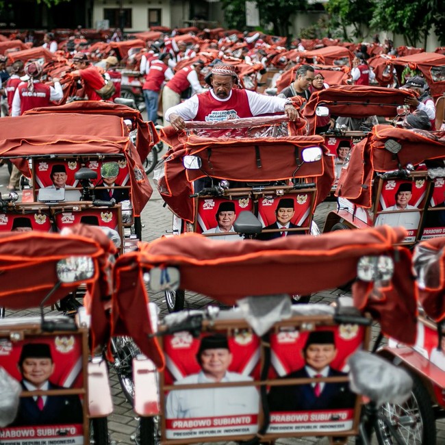 Pemkot Solo Salurkan 200 Becak Listrik untuk Penarik Becak