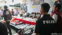Apabila dikonversikan ke nilai ekonomi, total barang bukti narkotika yang berhasil disita diperkirakan mencapai lebih dari Rp125 miliar.