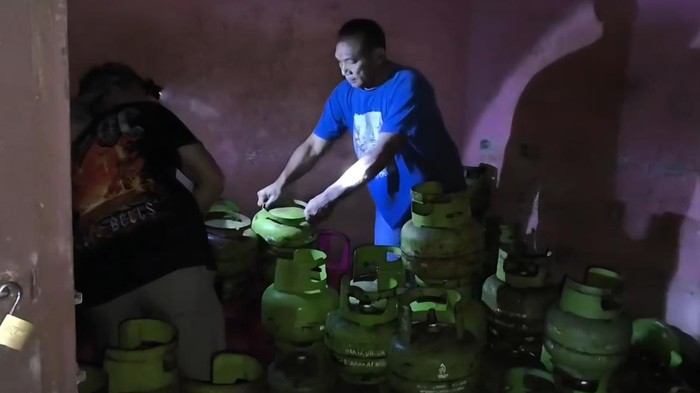 Polisi Buru Pemilik dan Pengoplos Elpiji di Cileungsi Bogor