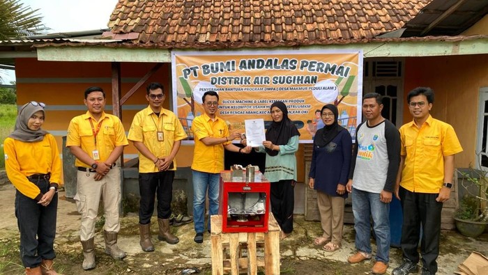 Dukung Kembangkan UMKM, BAP Berikan Mesin-Desain Label ke Desa di OKI