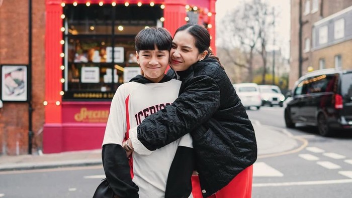 Raffi Ahmad dan Nagita Slavina