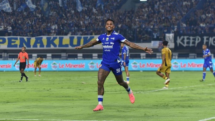 Susunan Pemain Persib Vs PSM: Ramon Tanque Absen