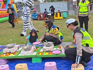 Seru! Pos Pengamanan Nataru Polres Sragen Sediakan Wahana Permainan Anak Gratis