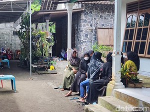 Ibu-Anak asal Sleman Jadi Korban Tewas Laka Bus Cahaya Trans Usai Mudik