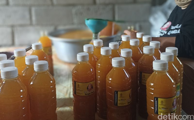 Umma Sa'diyah, IRT penjual jamu tradisional di Blitar
