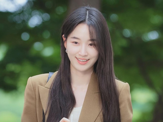 Won Ji An, Aktris Drama Surely Tomorrow