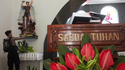 Amankan Ibadah Natal, Gereja di Surabaya Disterilisasi