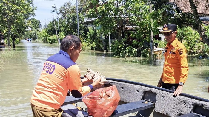 Banjir di Gresik Akibat Kali Lamong Meluap Mulai Surut Setelah 3 Hari