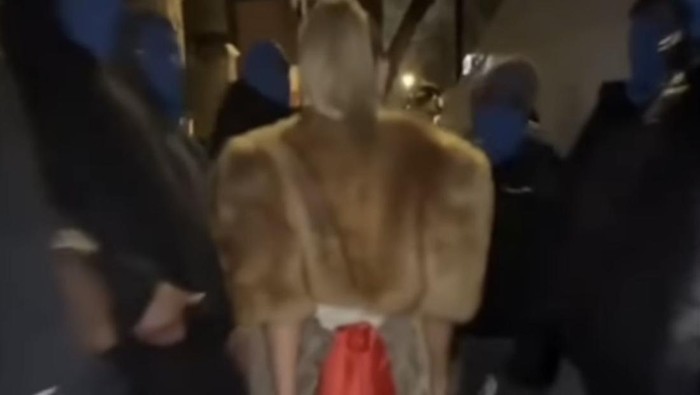 Akun IG Bonnie Blue Di-report Massal Gegara Lecehkan Bendera Indonesia