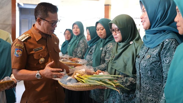 Bupati Bandung Gaungkan Gerakan Tanami Halaman demi Kemandirian Pangan