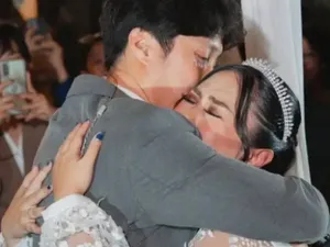 Dikta Jadi Wali-Nyanyi di Nikahan Adik, Pengantin Nangis
