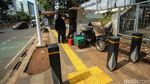 Duh! Trotoar Baru Tebet Dibajak PKL dan Parkir Liar