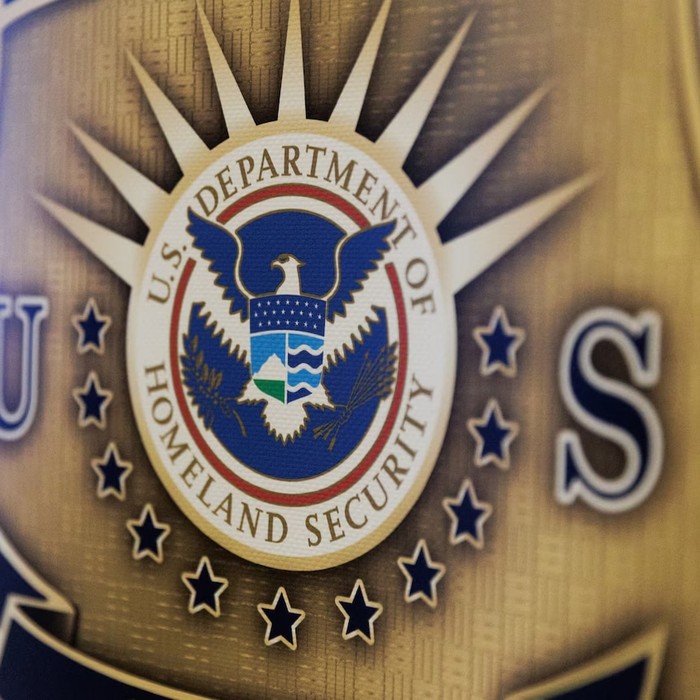 Dunia Hari Ini: AS Tawarkan Rp 50 Juta Bagi Migran yang Mendeportasikan Diri