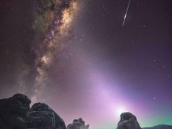 Foto Fenomena Alam Aneh yang Terjadi di Bumi