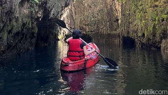 Potret Liburan di Gua Gumantung, Vibesnya Seperti di Film Avatar