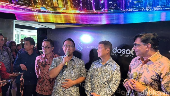 Indosat, Arsari dan Northstar Bikin Joint Venture Serat Optik