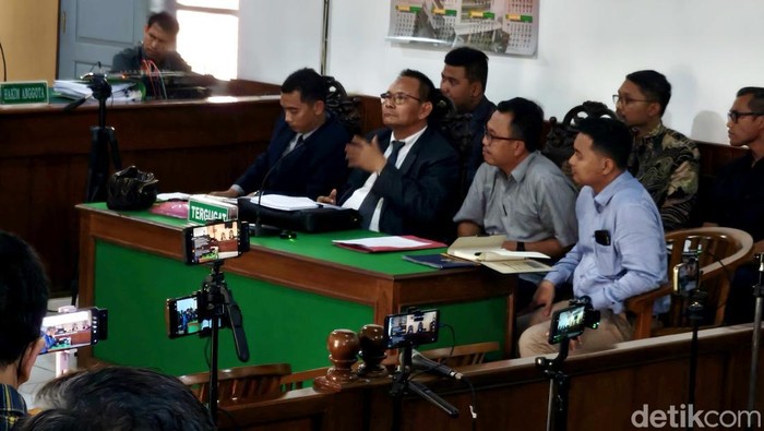 Hakim Minta Bukti Penggugat Sidang CLS Ijazah Jokowi Dibenahi