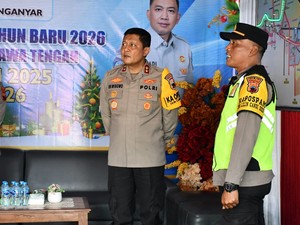 Kapolda Jateng Cek Pos Tawangmangu, Pastikan Libur Nataru Lancar dan Aman